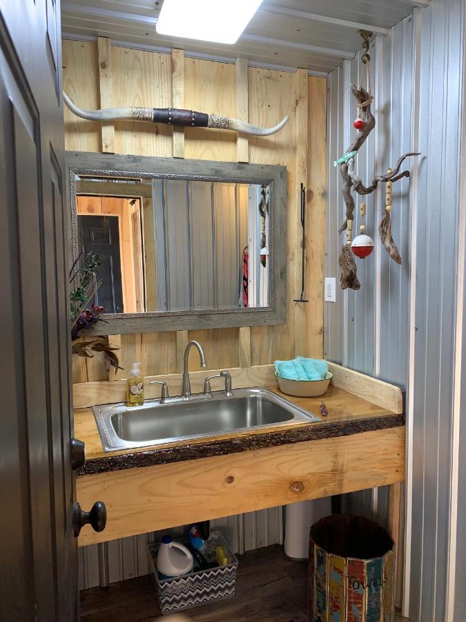 핫스프링스 Fox Pass Cabins B&B 외부 사진