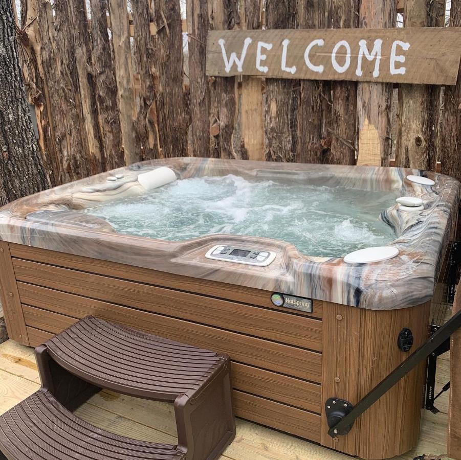 핫스프링스 Fox Pass Cabins B&B 외부 사진