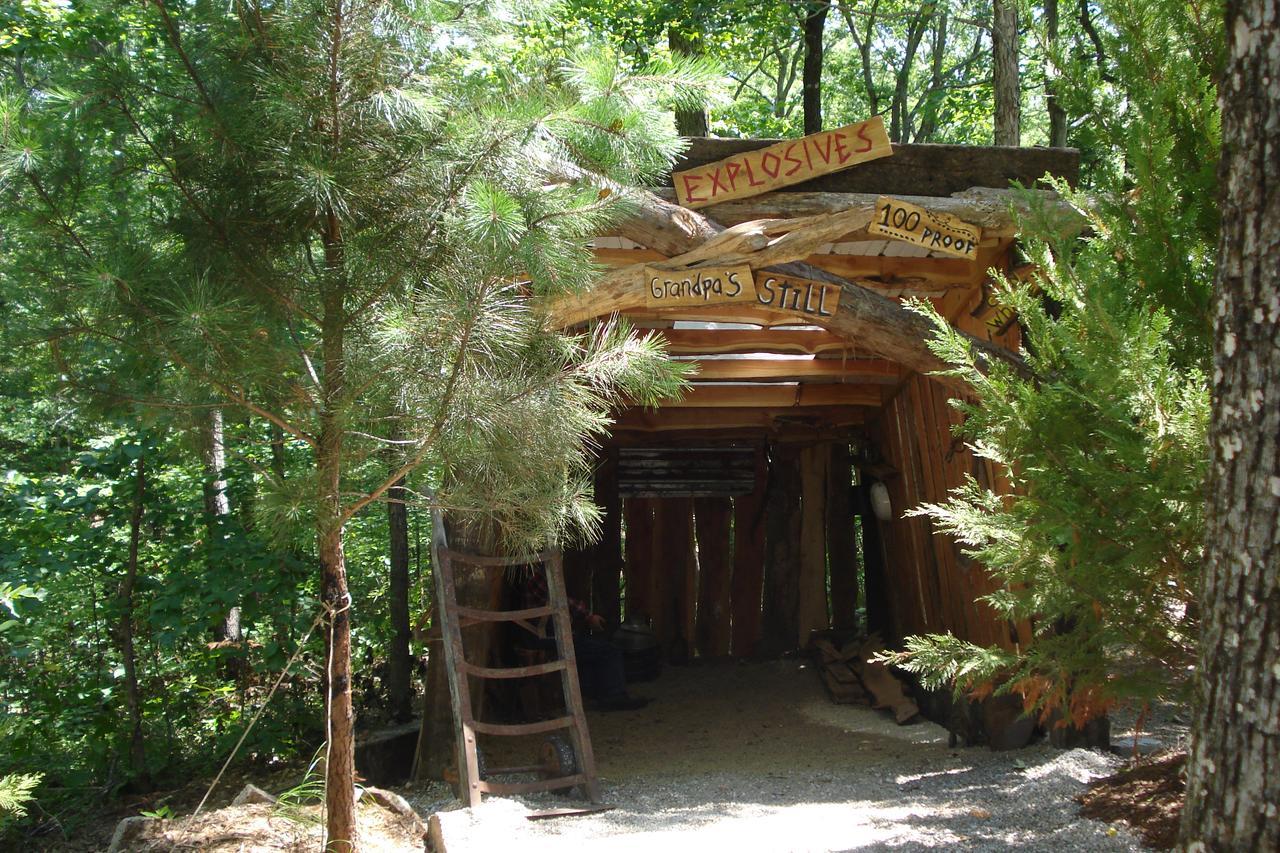 핫스프링스 Fox Pass Cabins B&B 외부 사진