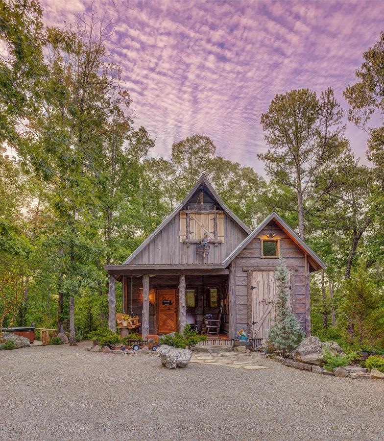 핫스프링스 Fox Pass Cabins B&B 외부 사진
